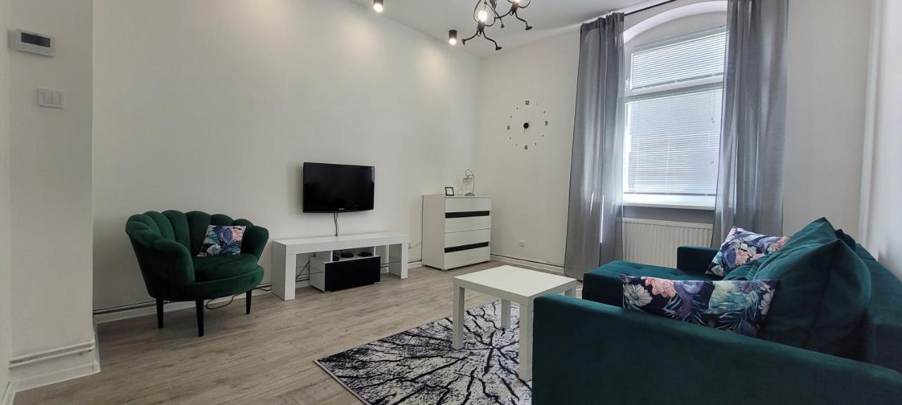 Apartament Citystation Валбжих Екстер'єр фото